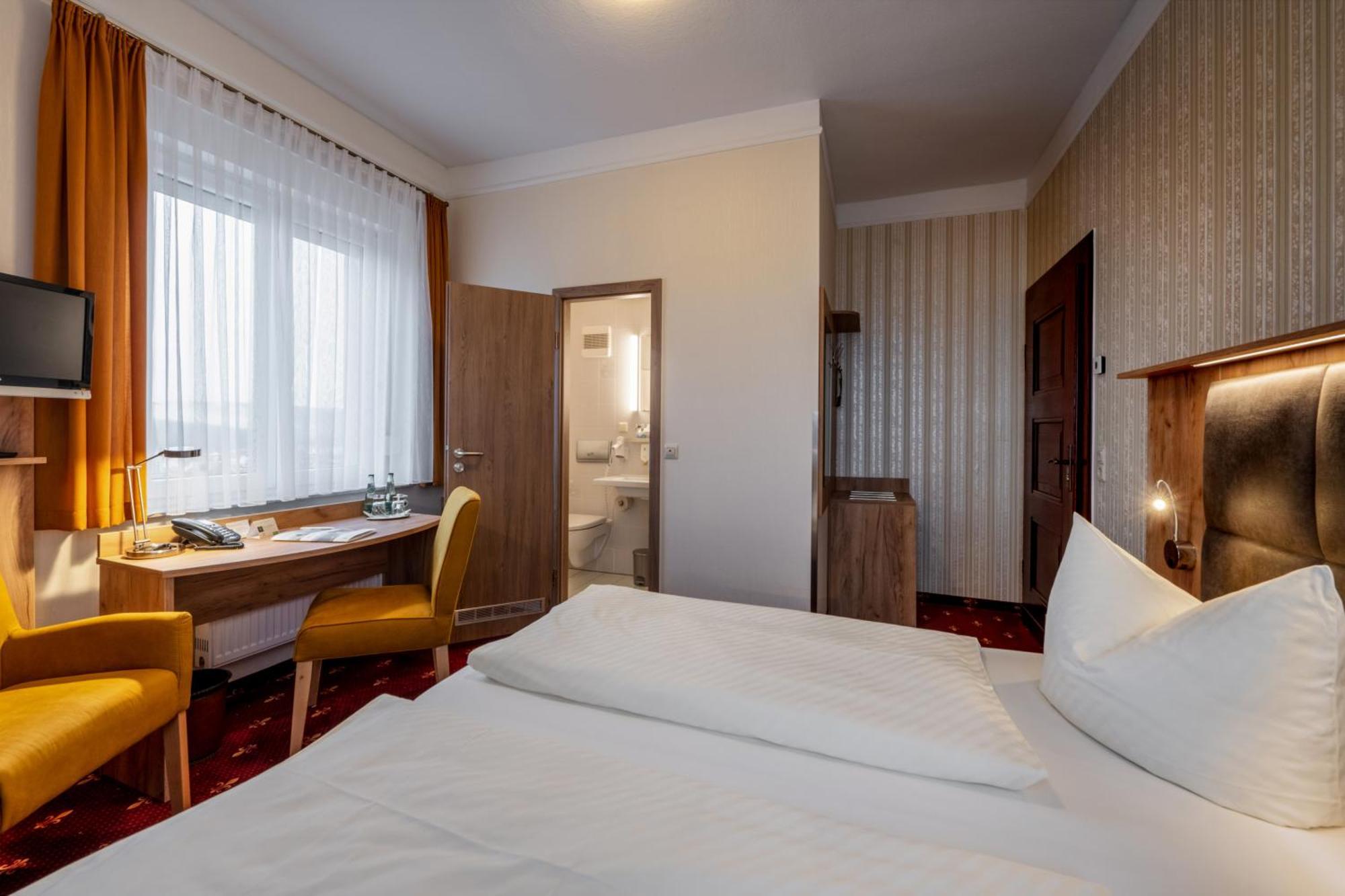 Flair Hotel Villa Ilske Bad Kosen Exterior foto